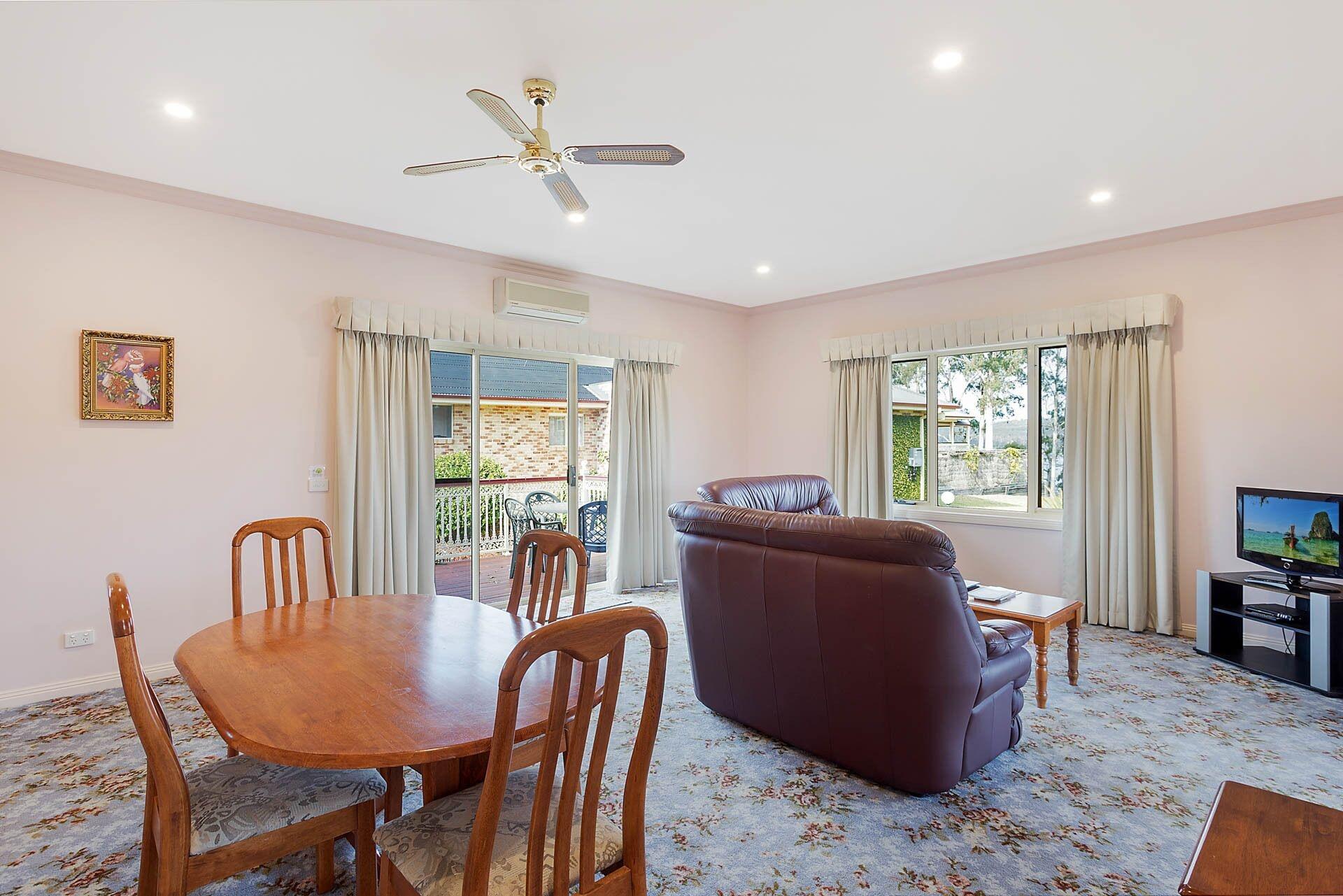 Robyn'S Nest Lakeside Resort Merimbula Extérieur photo