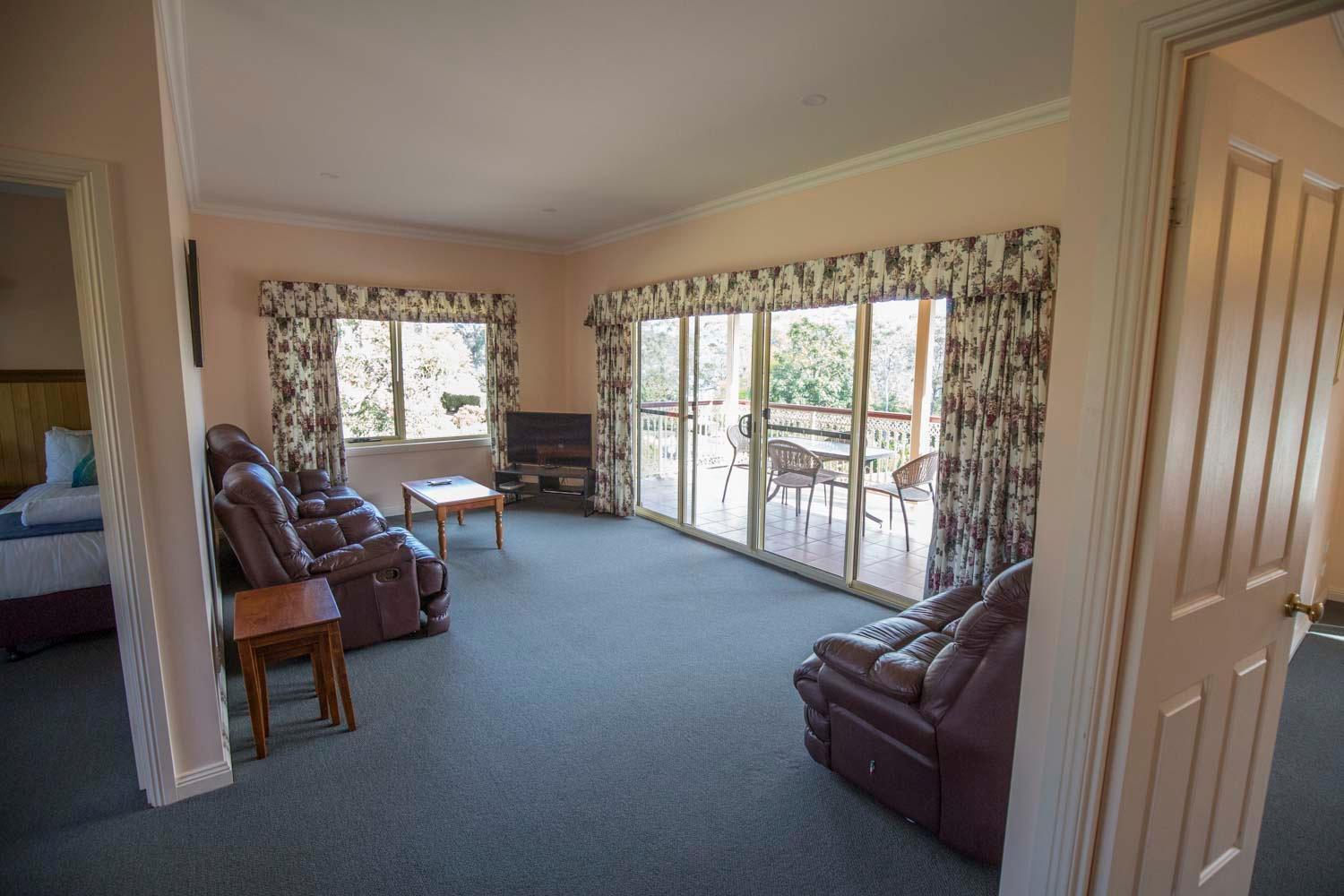 Robyn'S Nest Lakeside Resort Merimbula Extérieur photo