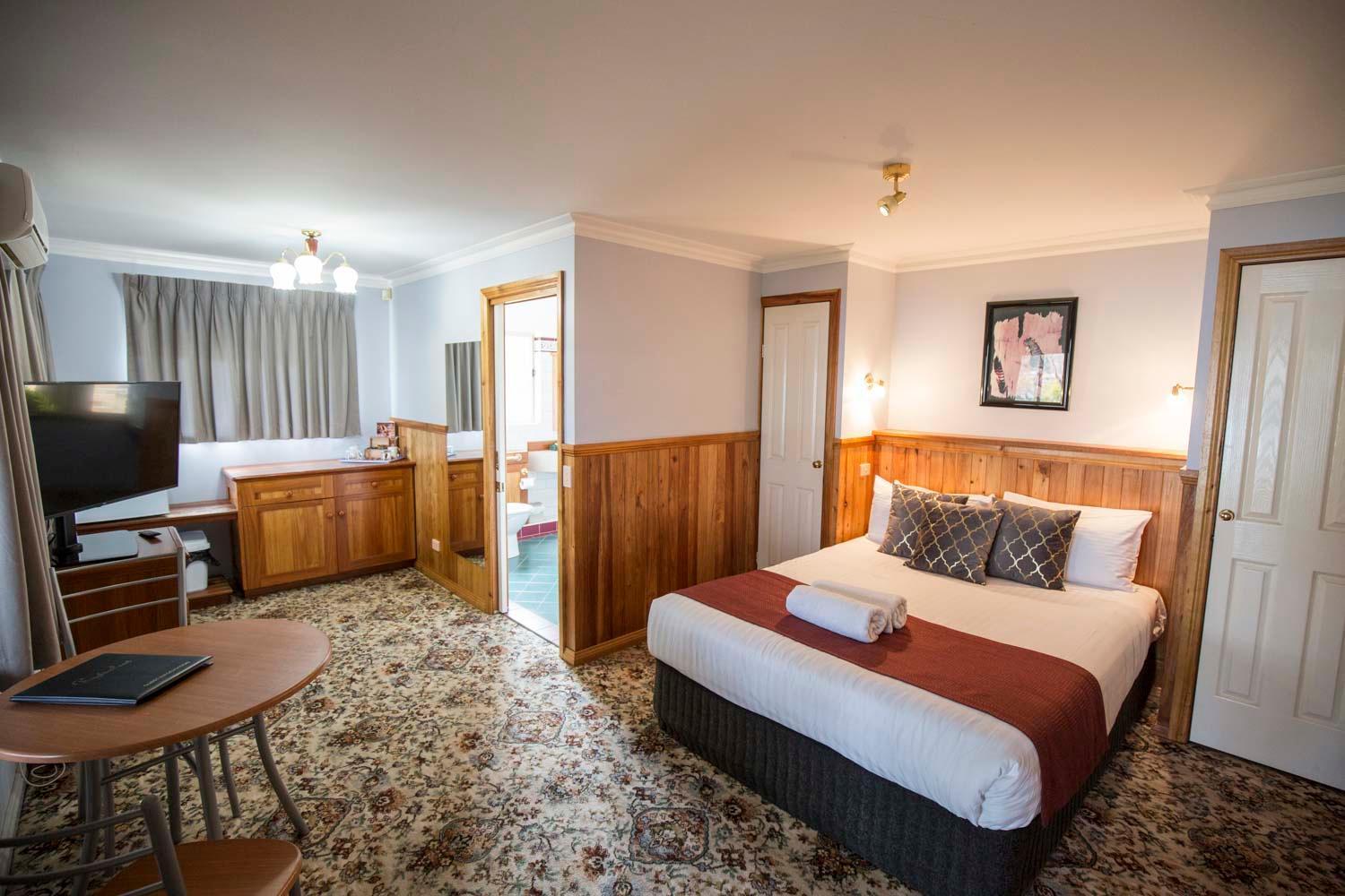Robyn'S Nest Lakeside Resort Merimbula Extérieur photo