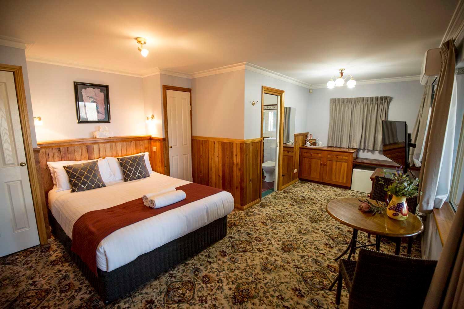 Robyn'S Nest Lakeside Resort Merimbula Extérieur photo