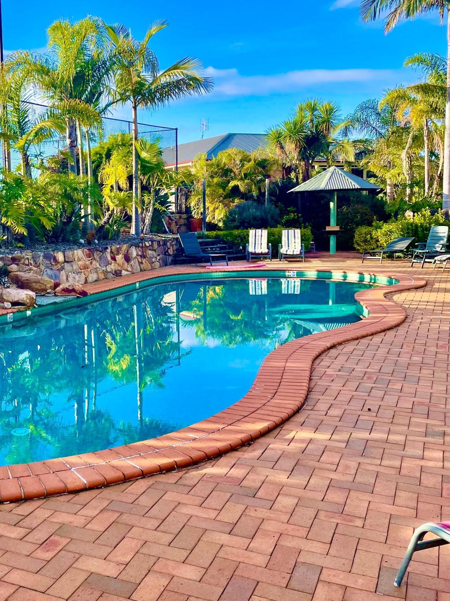 Robyn'S Nest Lakeside Resort Merimbula Extérieur photo