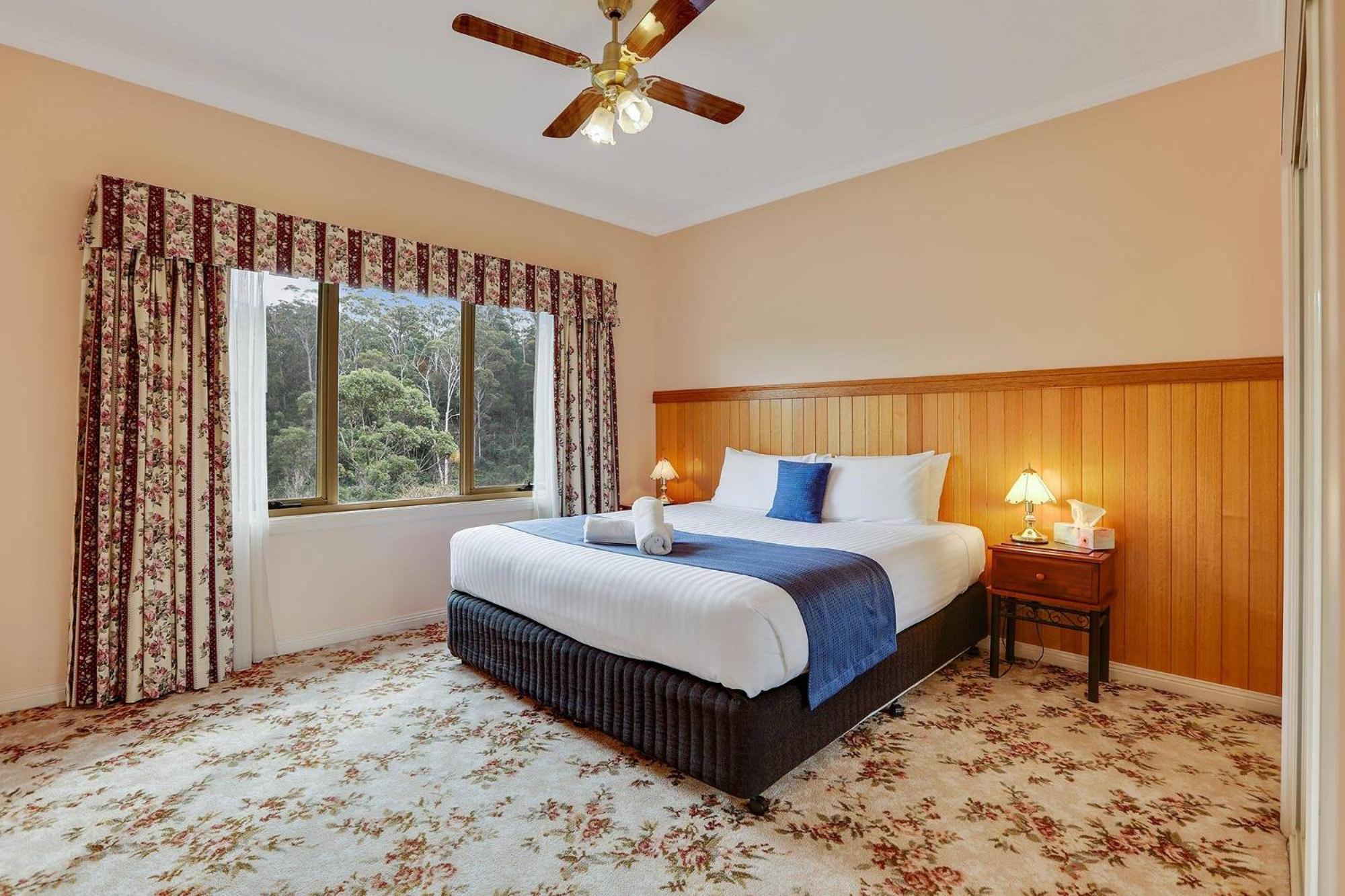 Robyn'S Nest Lakeside Resort Merimbula Extérieur photo
