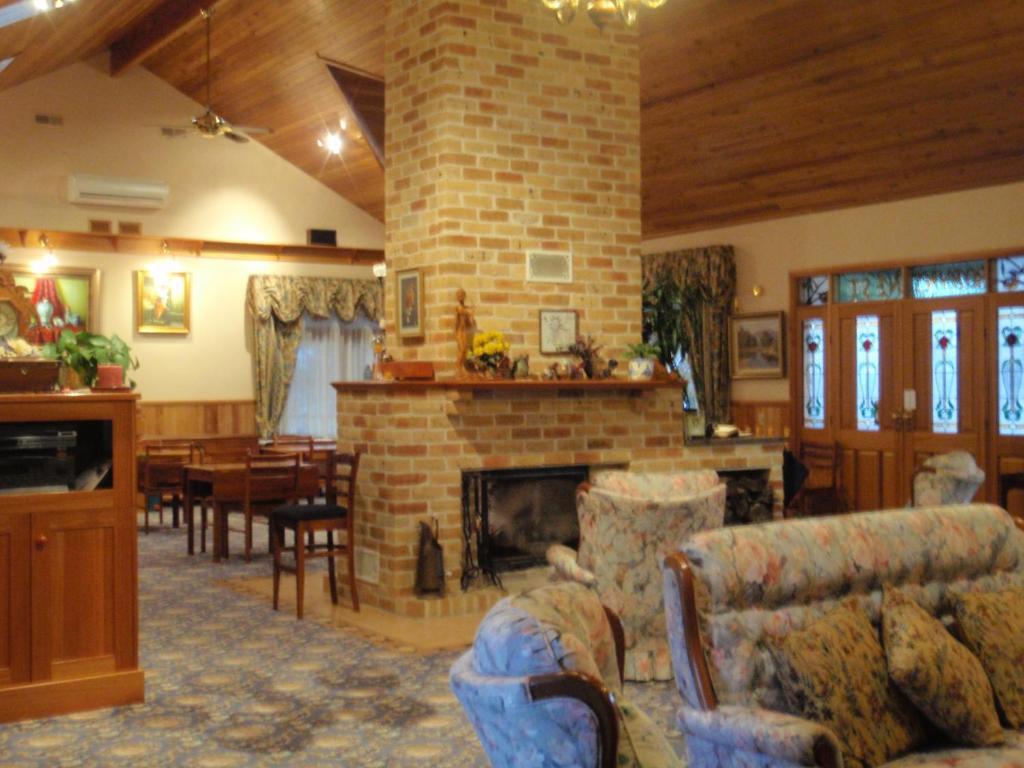 Robyn'S Nest Lakeside Resort Merimbula Extérieur photo